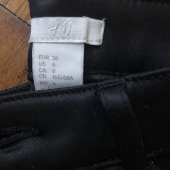 🥂🥂SOLD 🥂🥂High waisted Slim leg leather pants - Picture 4 of 4